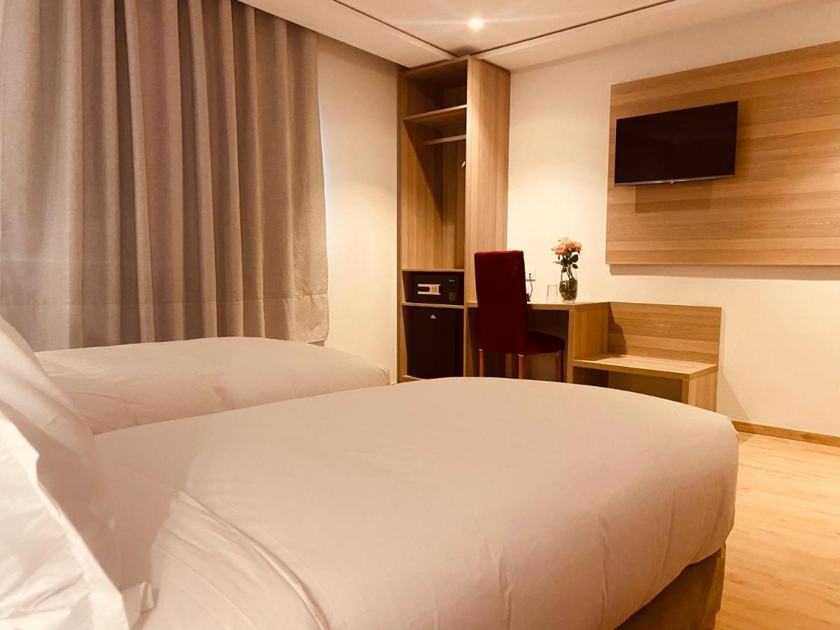 Fajr Hotel Уджда Екстериор снимка