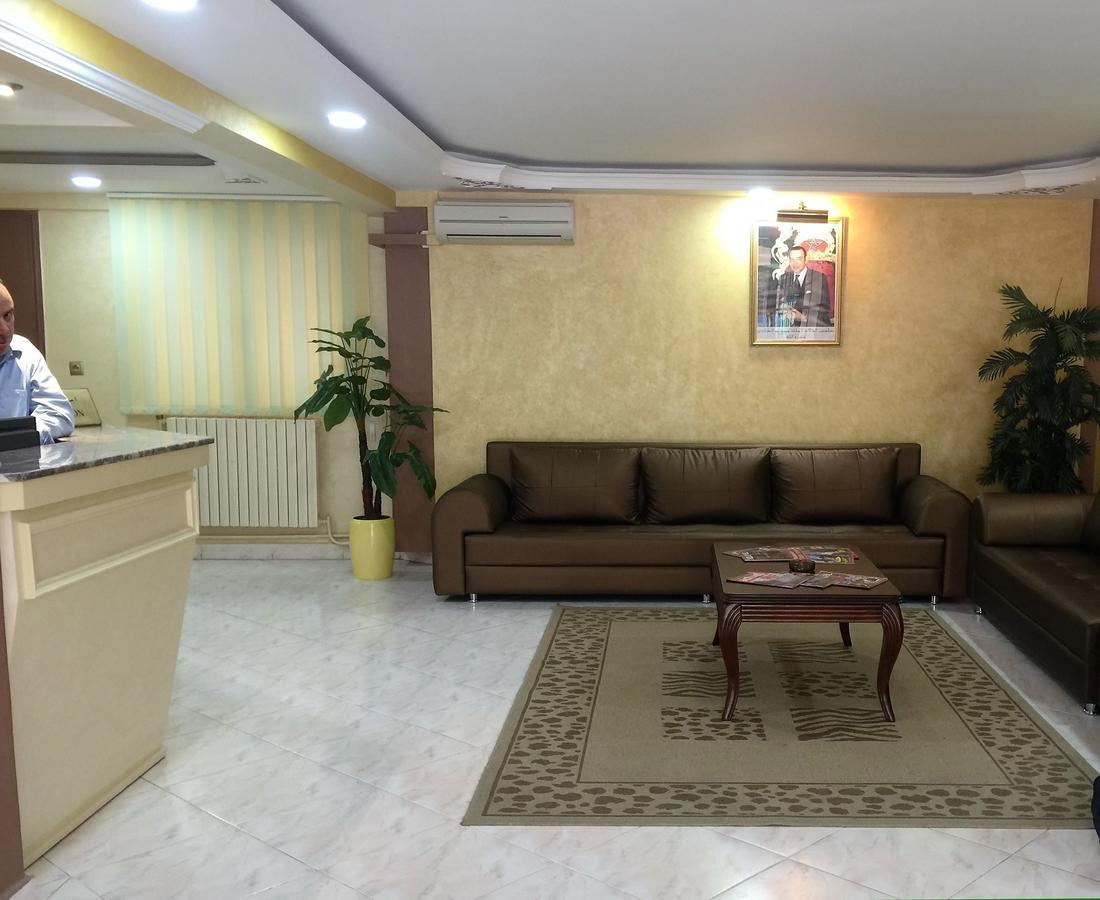 Fajr Hotel Уджда Екстериор снимка