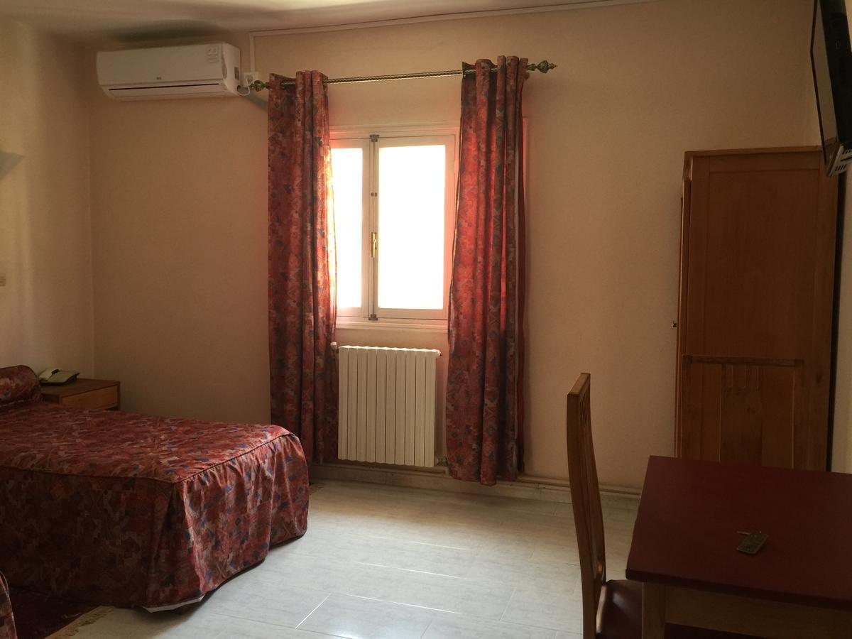 Fajr Hotel Уджда Екстериор снимка